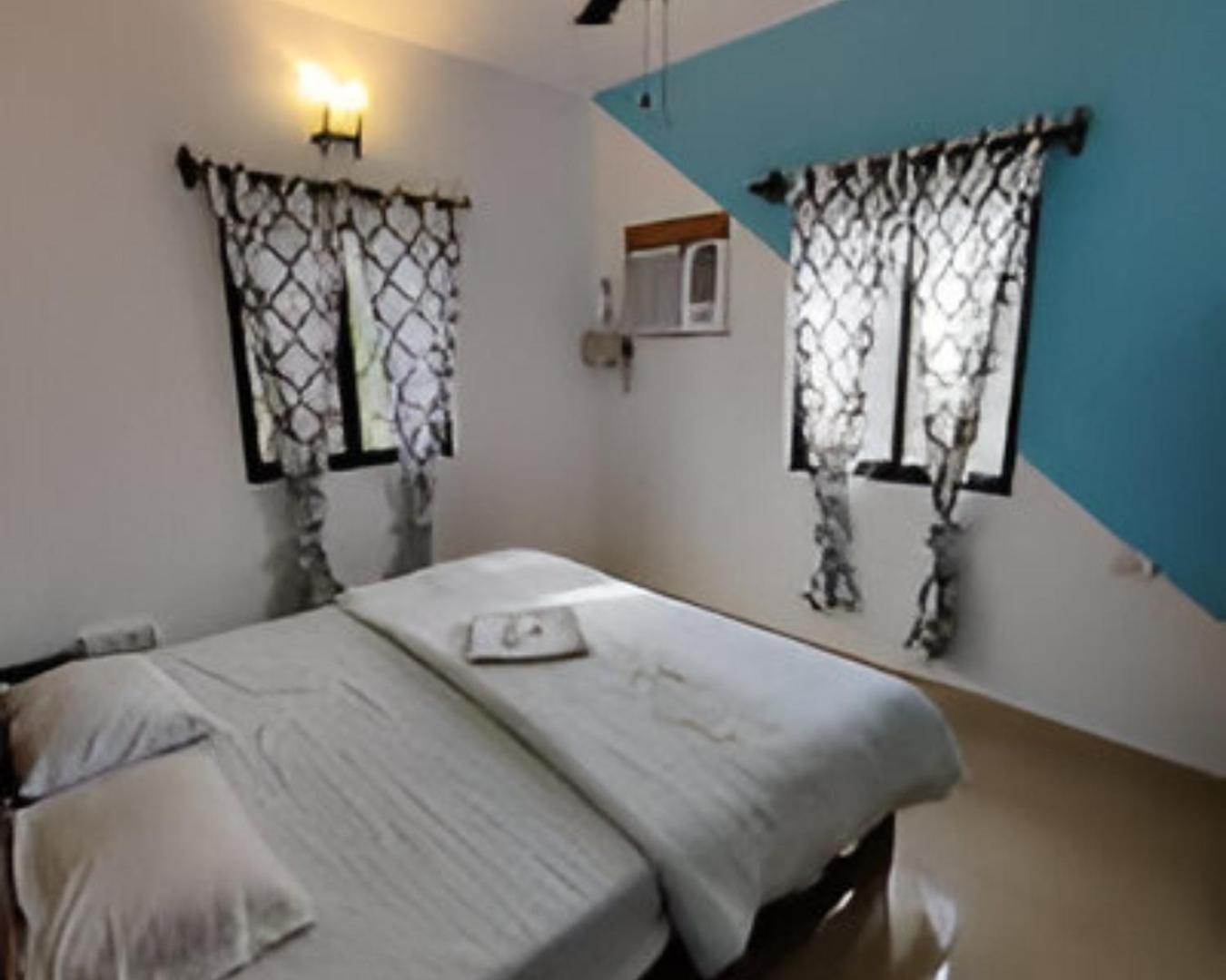 Ronne'S 2Bhk Lagoon Apartment -Calangute Ngoại thất bức ảnh