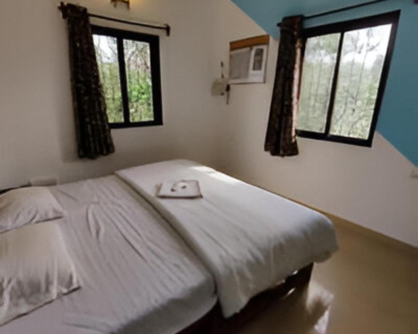 Ronne'S 2Bhk Lagoon Apartment -Calangute Ngoại thất bức ảnh